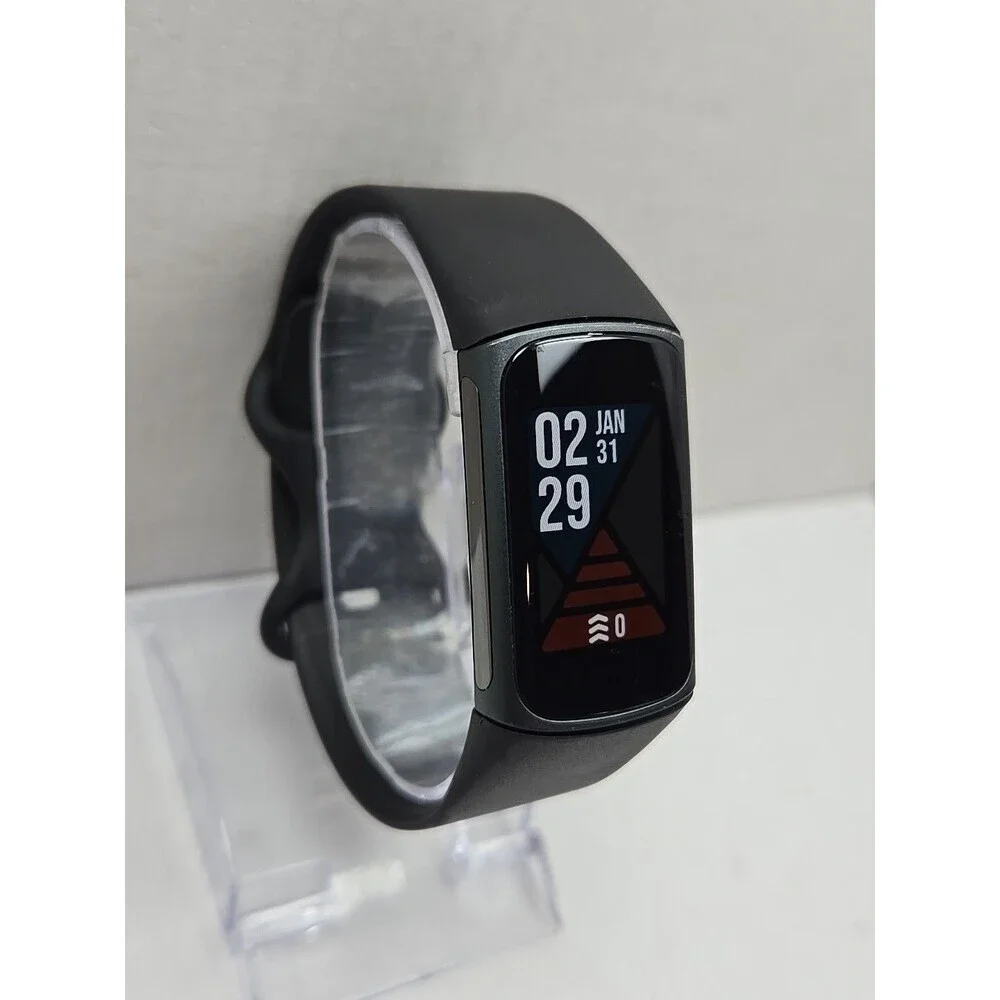 fitbit item shows